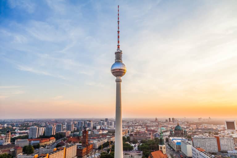 Der Funkturm Alex in Berlin